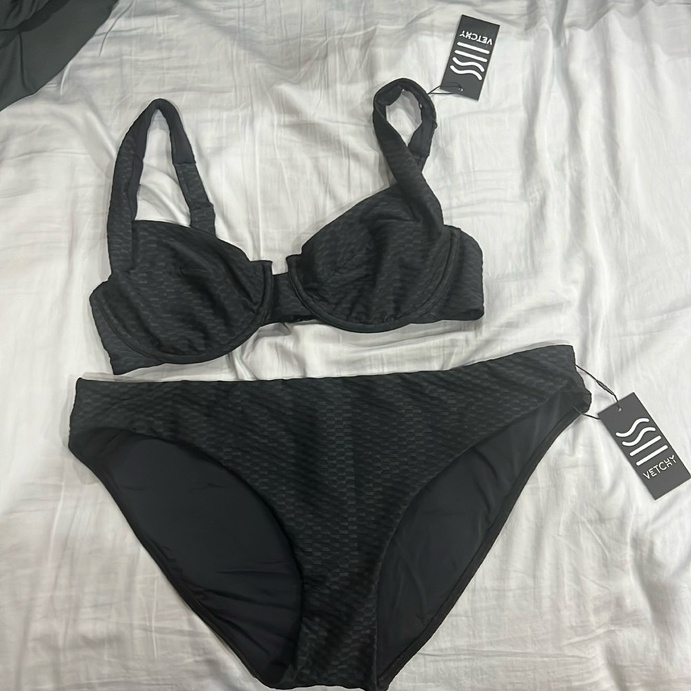 NWT Vetchy Laguna Black Bikini